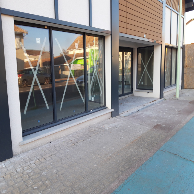Location Immobilier Professionnel Local commercial Biganos (33380)